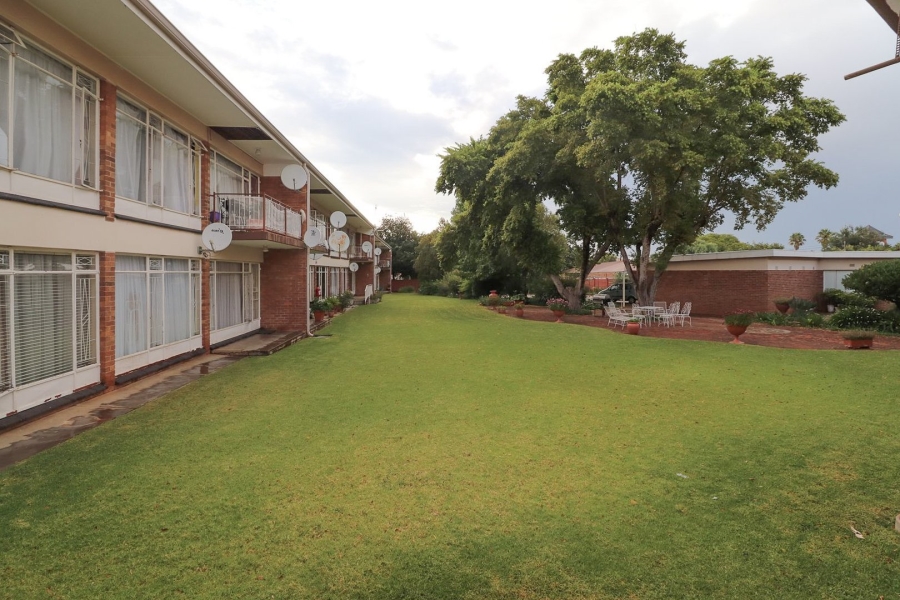 2 Bedroom Property for Sale in Flamwood North West